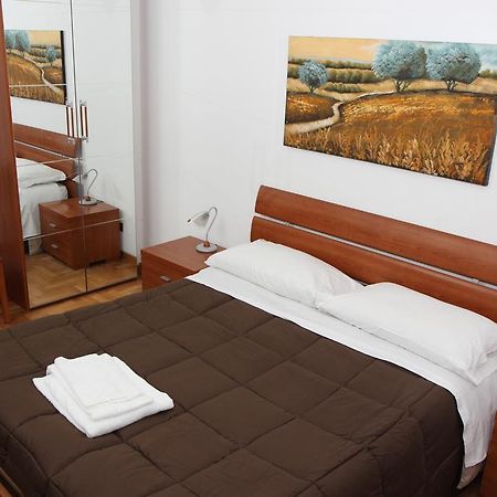 روما B&B A Room For Holiday المظهر الخارجي الصورة