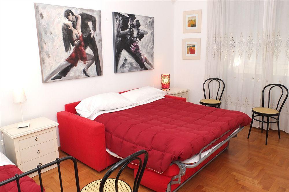 روما B&B A Room For Holiday المظهر الخارجي الصورة