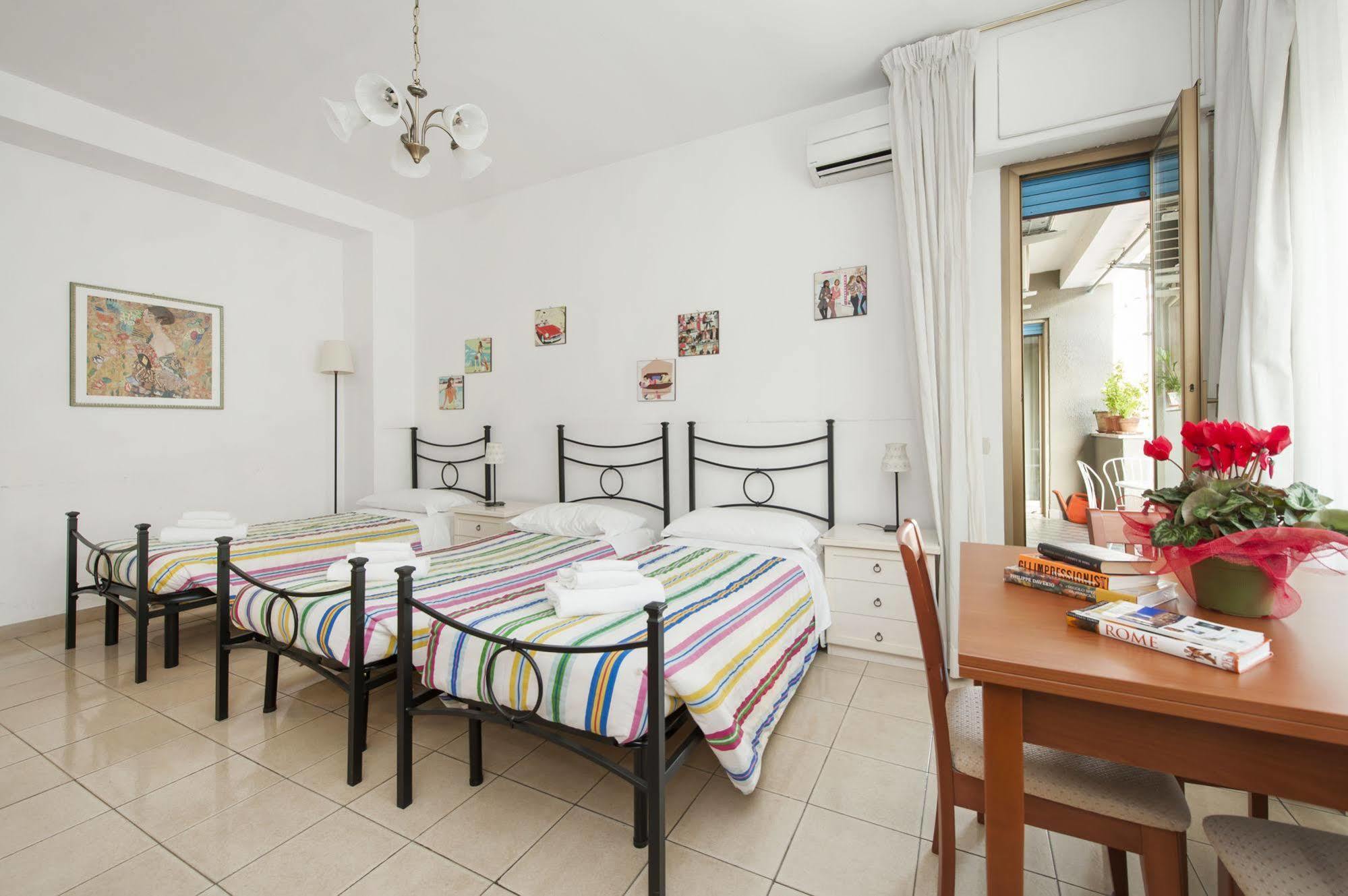 روما B&B A Room For Holiday المظهر الخارجي الصورة