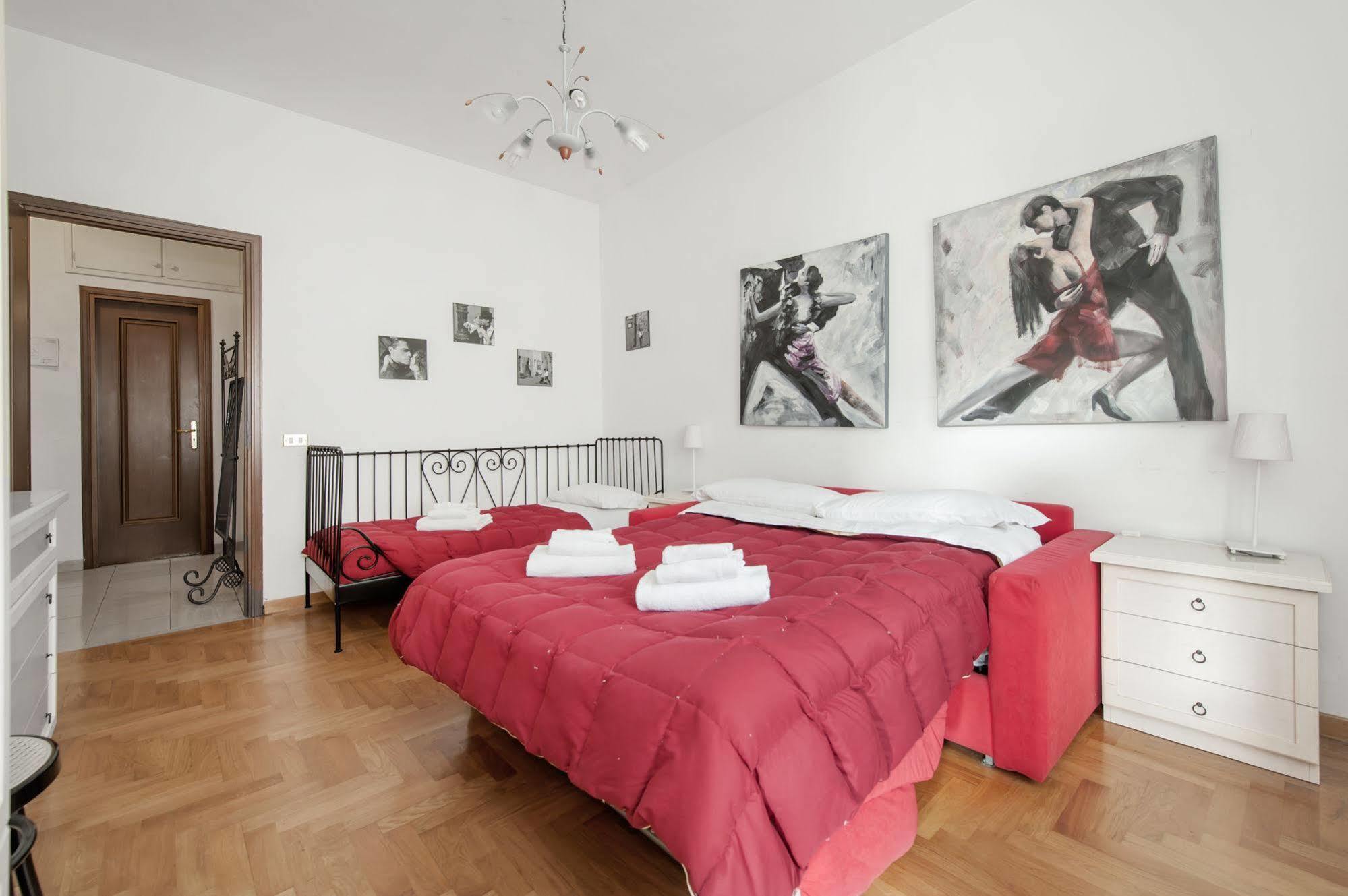 روما B&B A Room For Holiday المظهر الخارجي الصورة