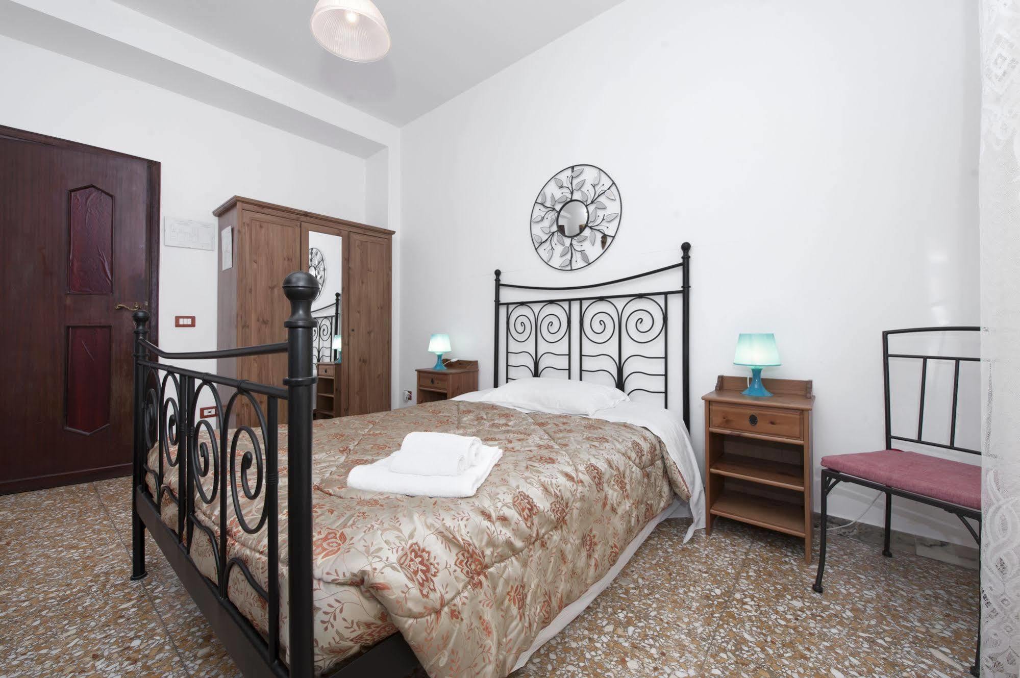روما B&B A Room For Holiday المظهر الخارجي الصورة