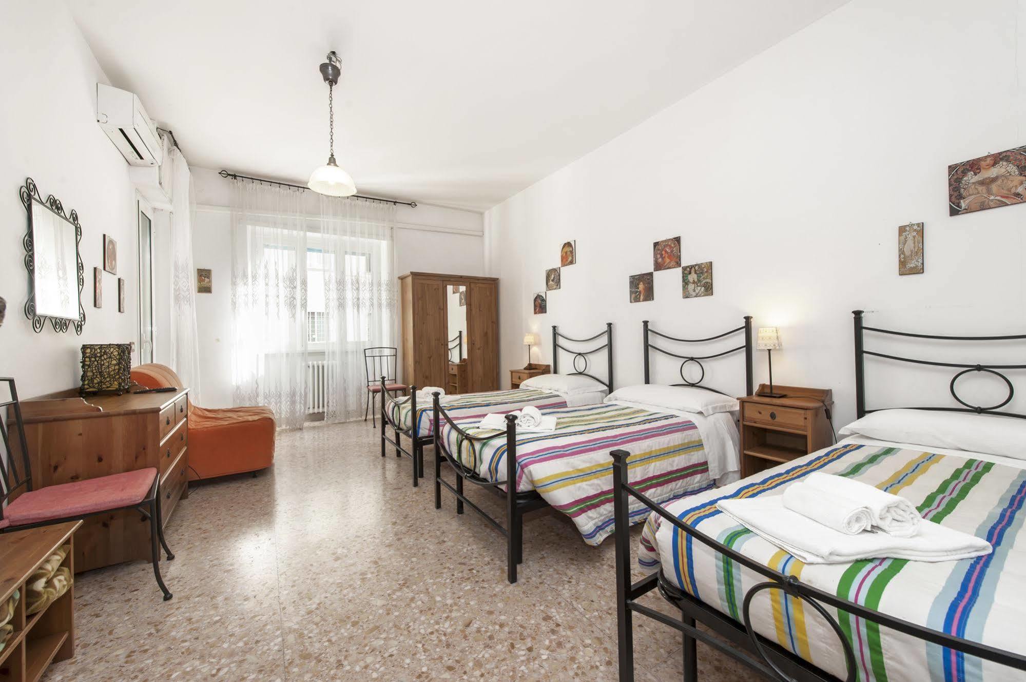 روما B&B A Room For Holiday المظهر الخارجي الصورة